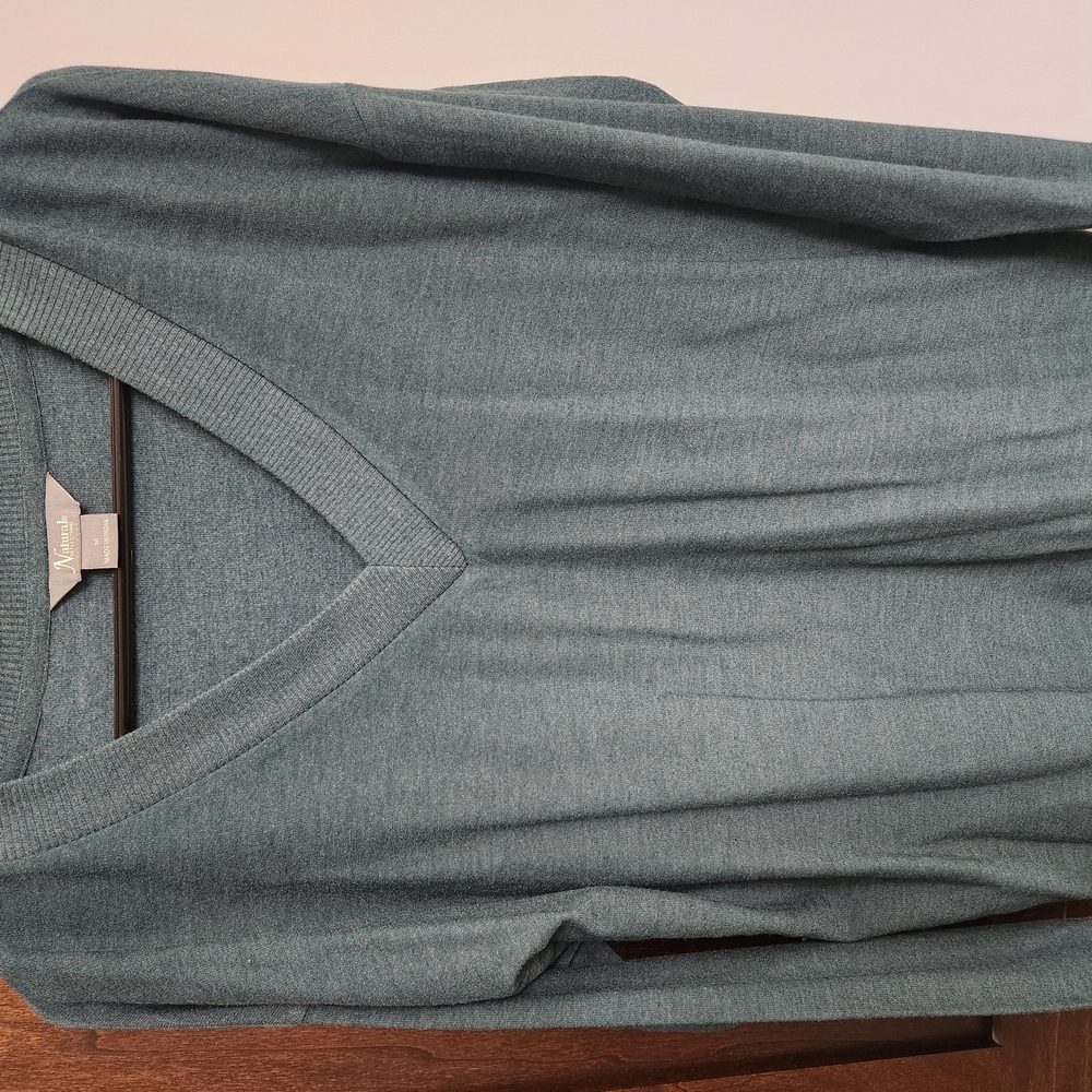 Natural Reflections Green V-Neck Sweater Soft Knit Casual